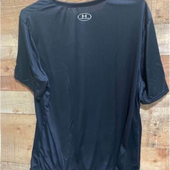 New With Tags Under Armour Loose Fit Crew Locker Tee Size 2XL - Picture 3 of 4